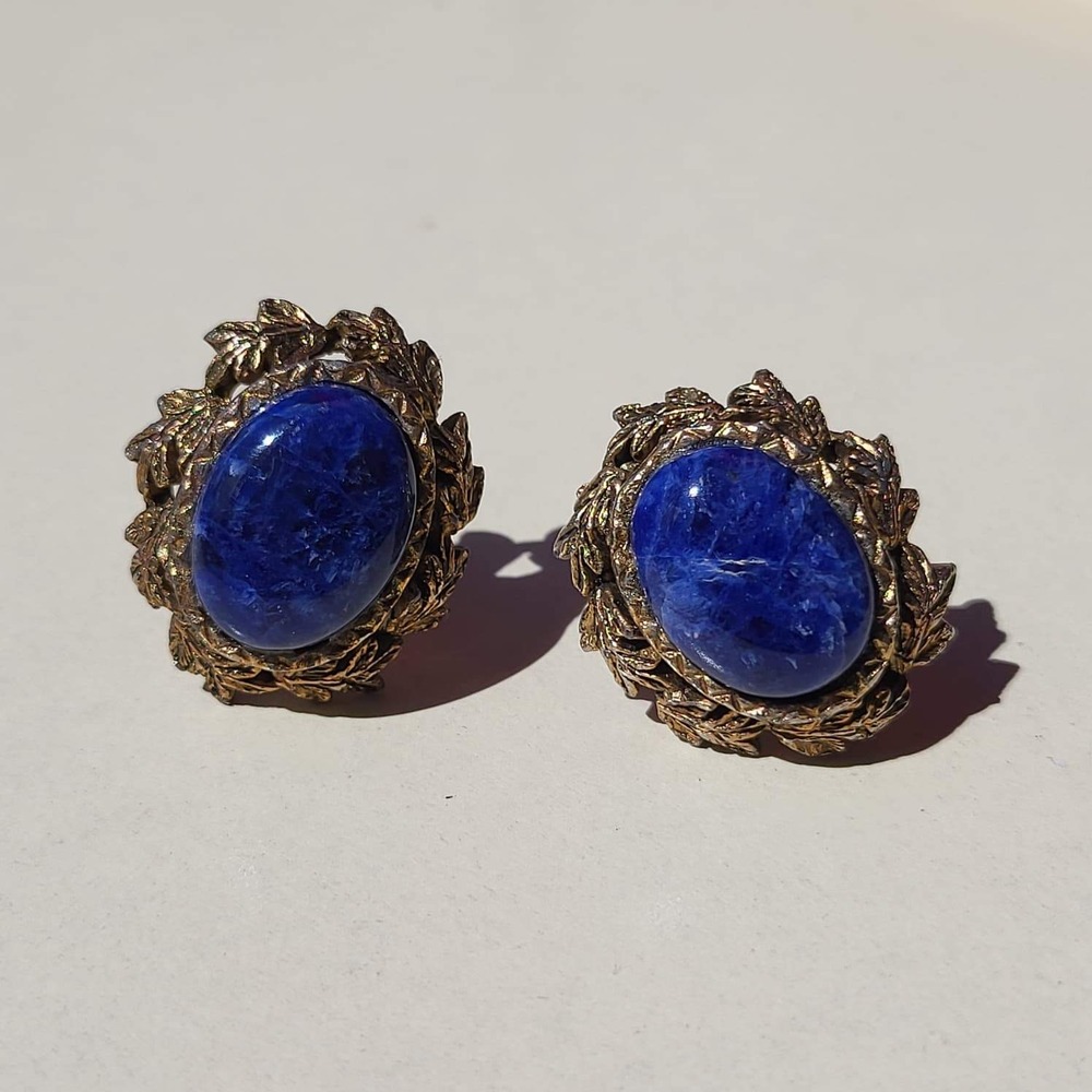 Vintage Lapis Lazuli Gold Tone Leaf Border Cufflinks Blue Mens Textured Toggle